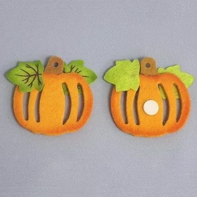 Dýně filc lepky š.5,5x5cm S/12